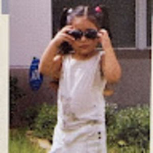 Meet your Posher, Leslie